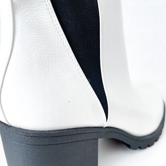 Dirty Laundry White and Black Ankle Boots - Picture 9 of 11